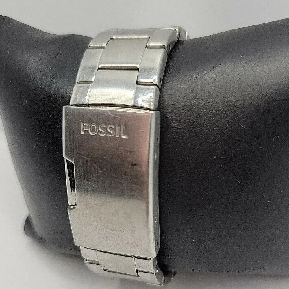 FOSSIL Riley ES3202 Women Stainless Steel Analog Silver Dial Quartz Watch AM785
